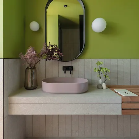 Szálloda Locke At East Side Gallery 4*