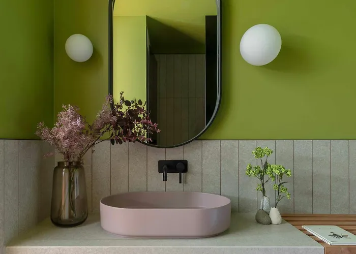 호텔 Locke At East Side Gallery