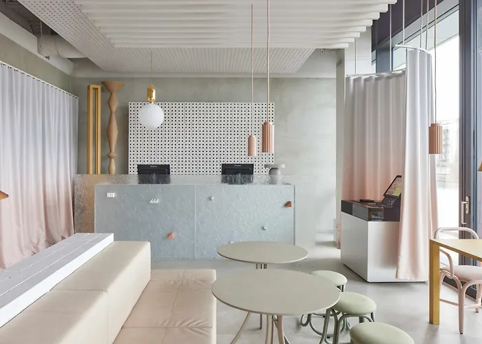 Locke At East Side Gallery 베를린