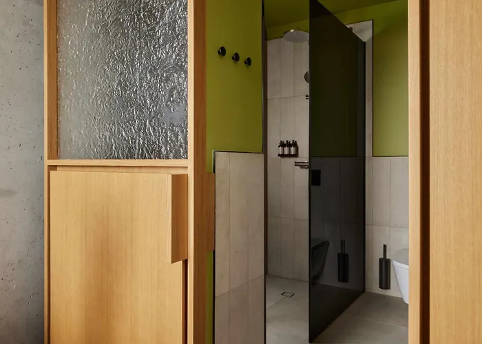 호텔 Locke At East Side Gallery 4*