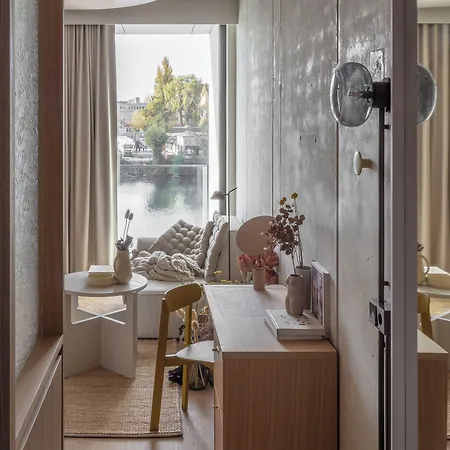 Hotel Locke At East Side Gallery Berlin