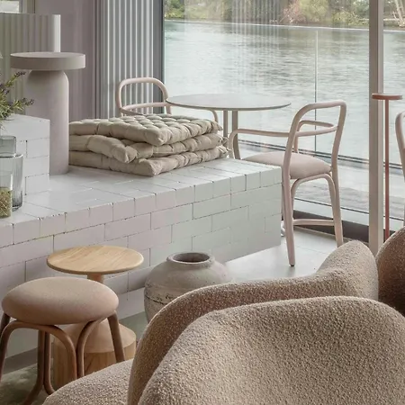 Locke At East Side Gallery 酒店