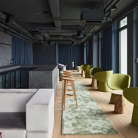 Locke At East Side Gallery Hotel Berlín