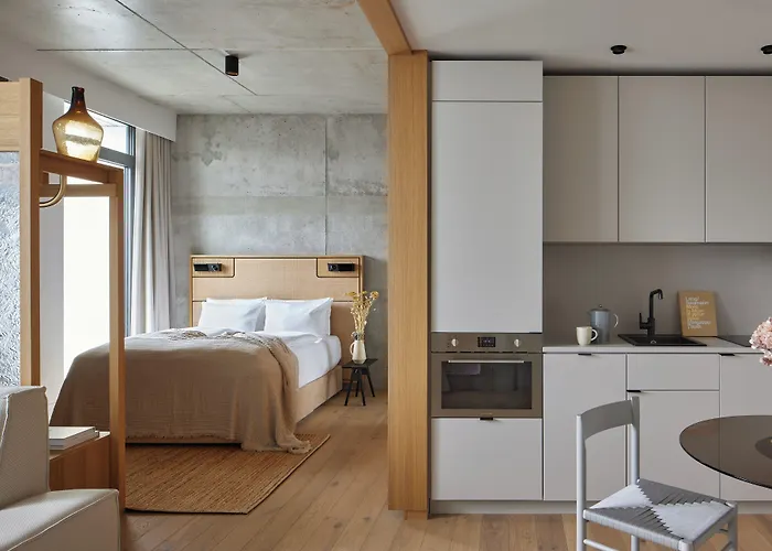 Locke At East Side Gallery Hotel Berlín