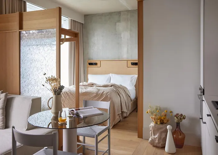 Hotel Locke At East Side Gallery Berlín