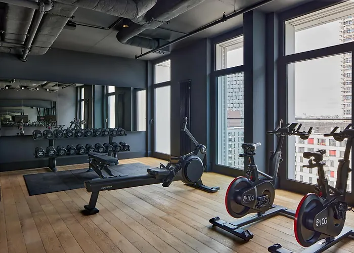 Locke At East Side Gallery 4*