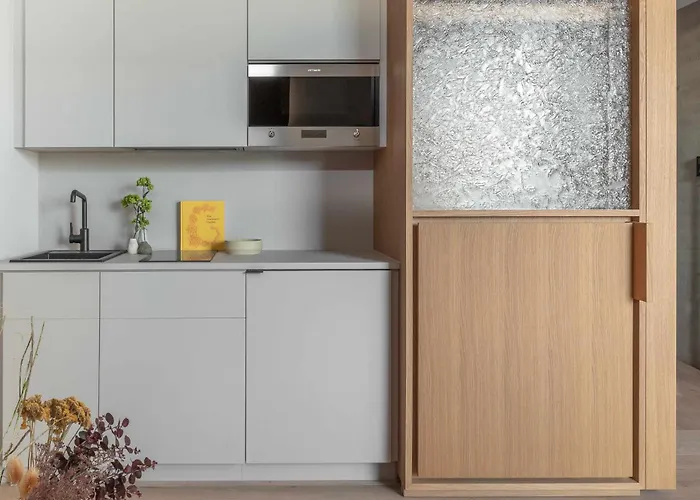 Locke At East Side Gallery