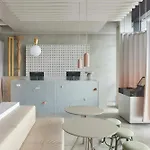 Locke At East Side Gallery 4*