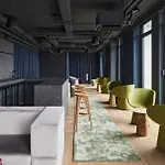 Locke At East Side Gallery 4*