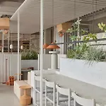 Locke At East Side Gallery Otel 4*