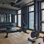 Otel Locke At East Side Gallery