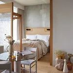 Locke At East Side Gallery Berlin