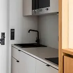 Locke At East Side Gallery 4* Berlin