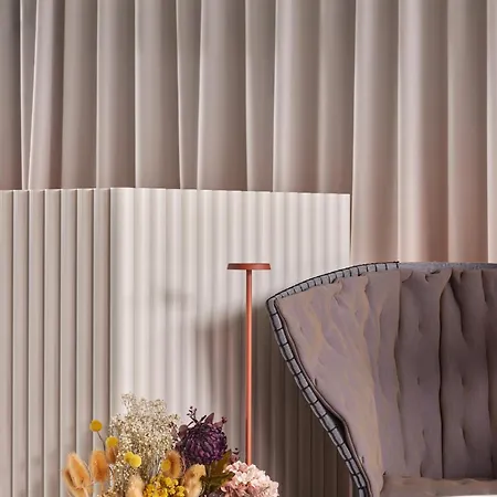 Locke At East Side Gallery מלון