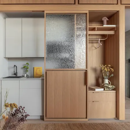 מלון Locke At East Side Gallery 4*