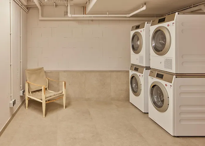 Locke At East Side Gallery Otel 4*