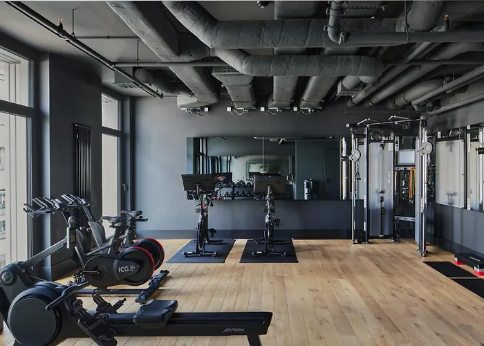 Locke At East Side Gallery